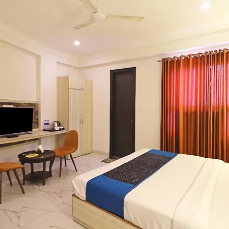 Hotel Almora Near Delhi Airport